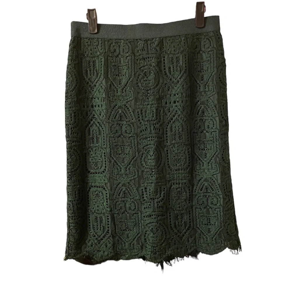 ANN TAYLOR FOREST GREEN LACE SKIRT